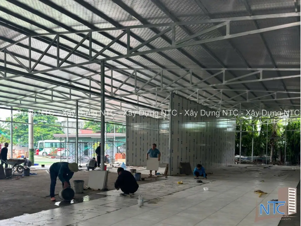 Làm nhà thép tiền chế 200m2 hết bao nhiêu tiền