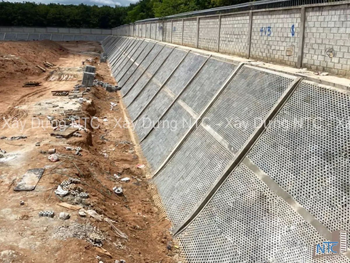 Thi công kè chắn đất Công ty Cổ phần May Sài Gòn 3