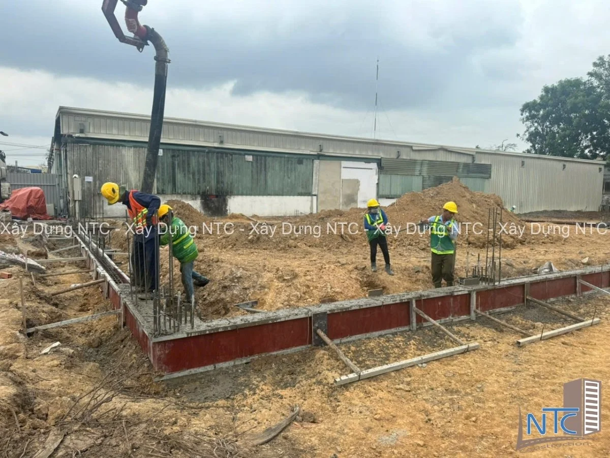 Xây nhà xưởng 2000m2 giá bao nhiêu?