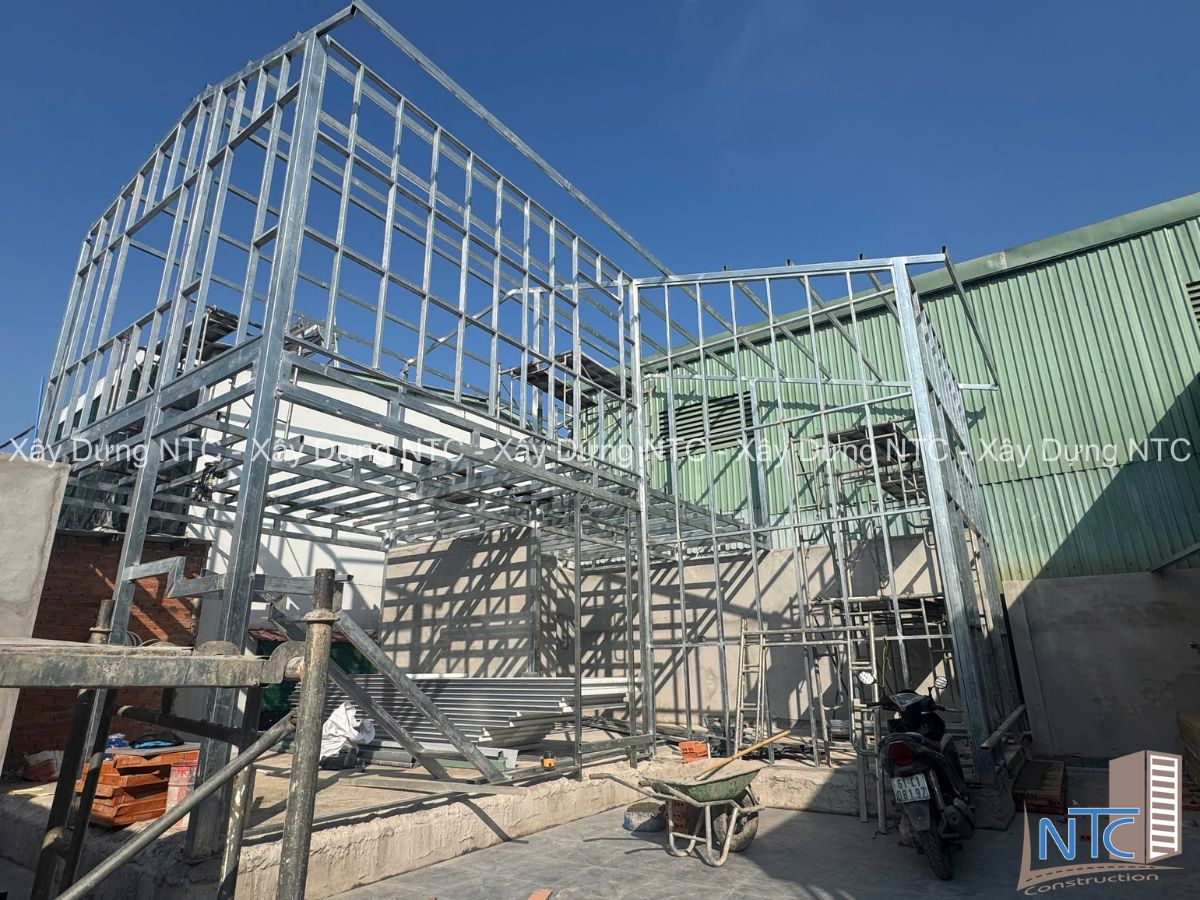 Báo giá xây dựng nhà thép tiền chế Long An