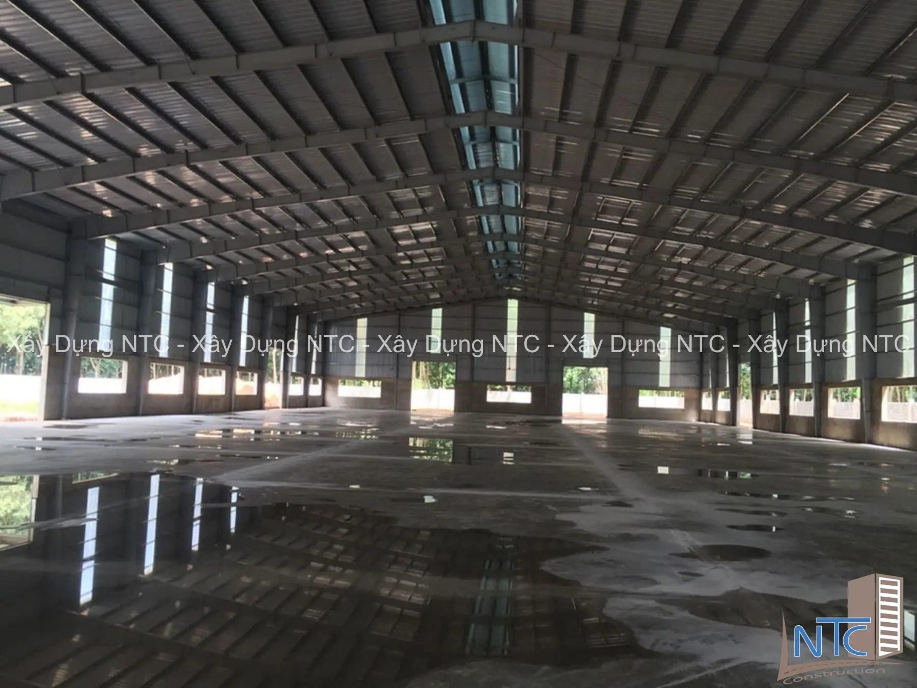 Các yếu tố ảnh hưởng đến chi phí xây nhà xưởng 300m2