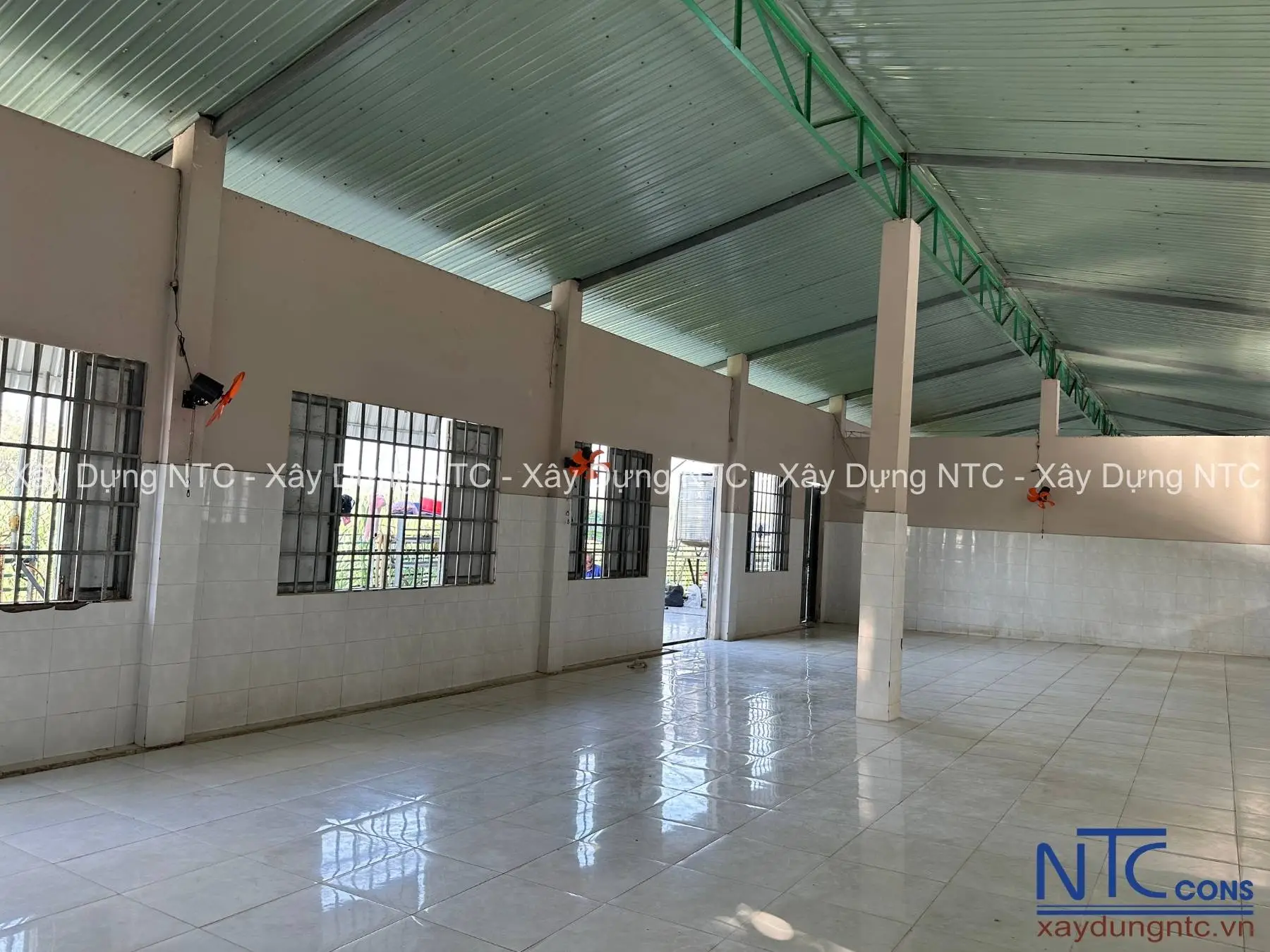 Khi nào nhà xưởng cần cải tạo để giảm chi phí điện năng?