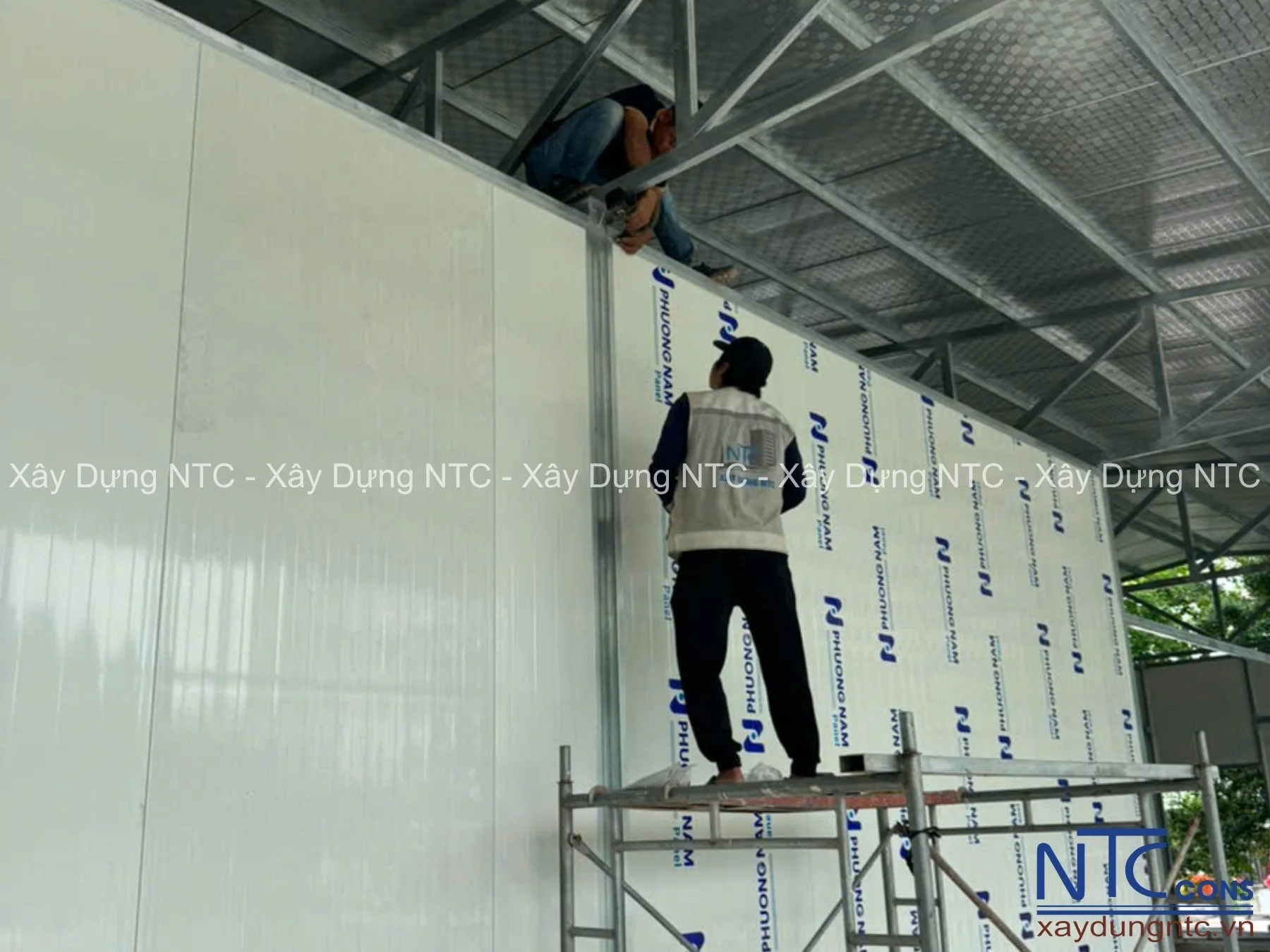 Những phương pháp chống thấm vách tường nhà xưởng hiệu quả