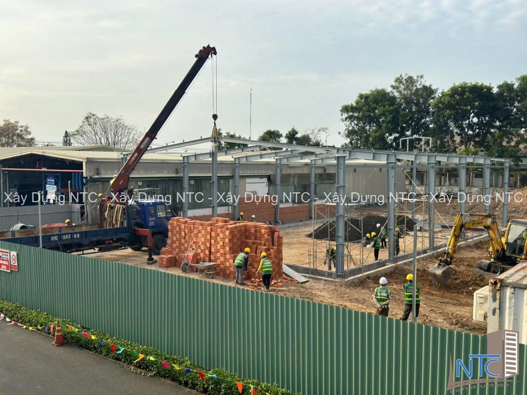 Quy trình xây dựng nhà xưởng chuyên nghiệp tại Hậu Giang của Xây Dựng NTC